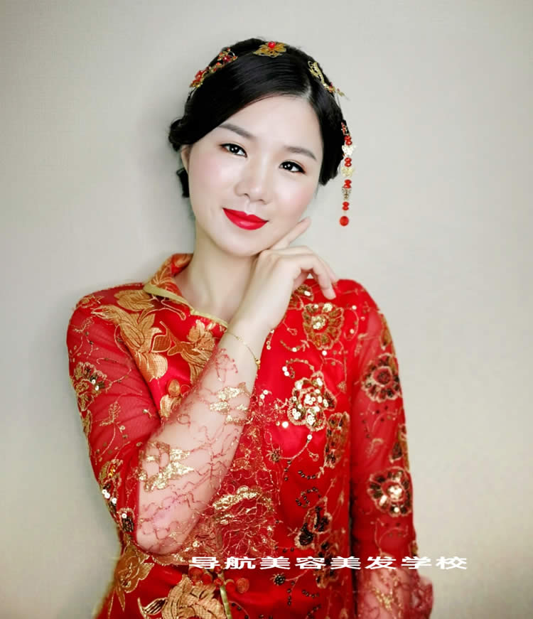 中式新娘妆图片