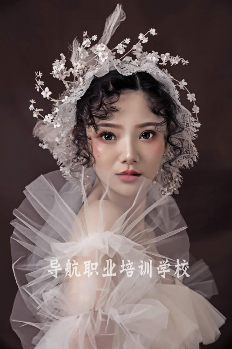 时尚新娘妆面造型